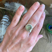 Load image into Gallery viewer, LABRADORITE ABSTRACT STERLING SILVER RING