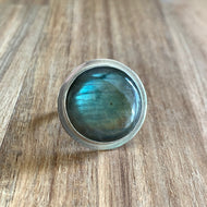 ROUND LABRADORITE STERLING SILVER RING